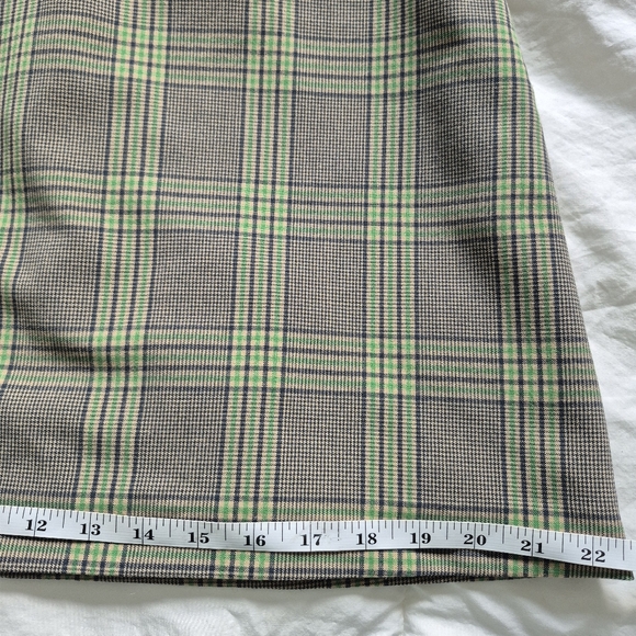 Aritzia Wilfred Renée A-line Plaid Mini Skirt Size 10 - Picture 11 of 12
